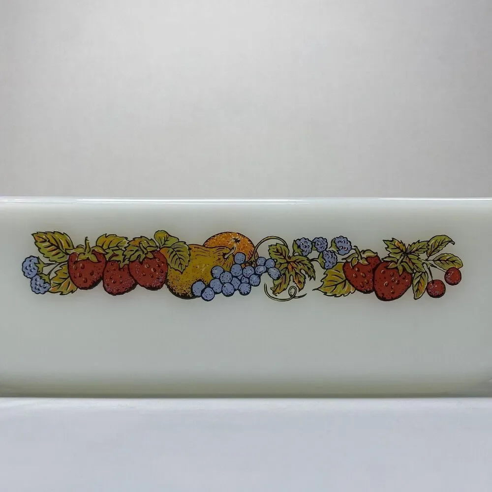 VTG Anchor Hocking Fire King Vegetable Fruit Pattern 1‎ qt. Loaf/Casserole Dish - Picture 2 of 9